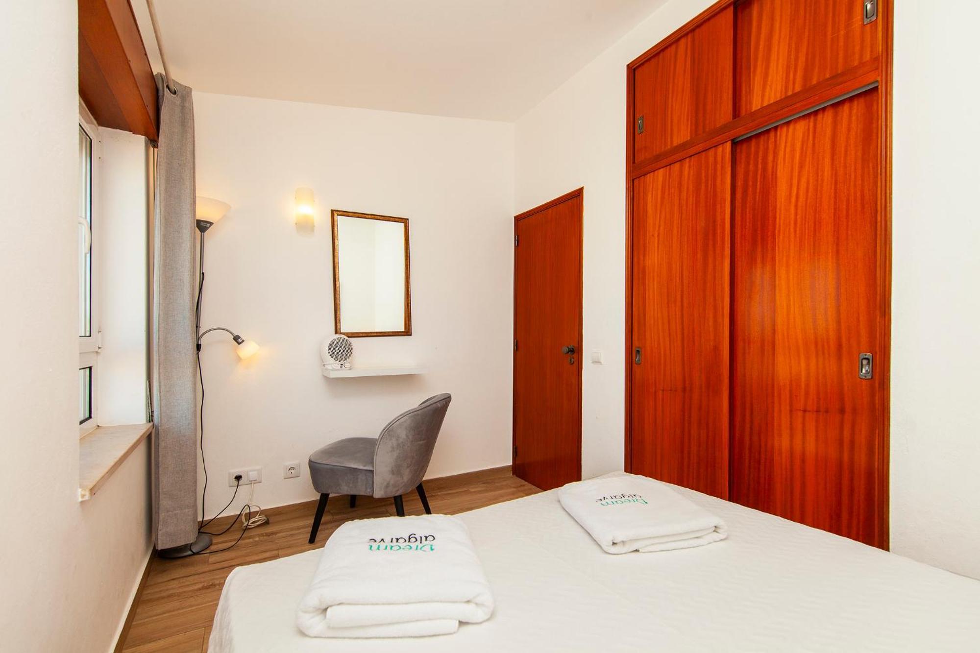 A38 - Rising Sun Top-Floor Flat Lagos Buitenkant foto
